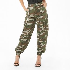 CAMO PANTS WITH CHAIN